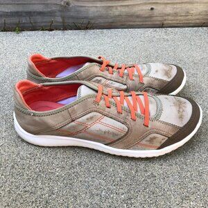 CLARKS Lace Up Shoes 7 M Lace Up Sneakers Beige 26069387